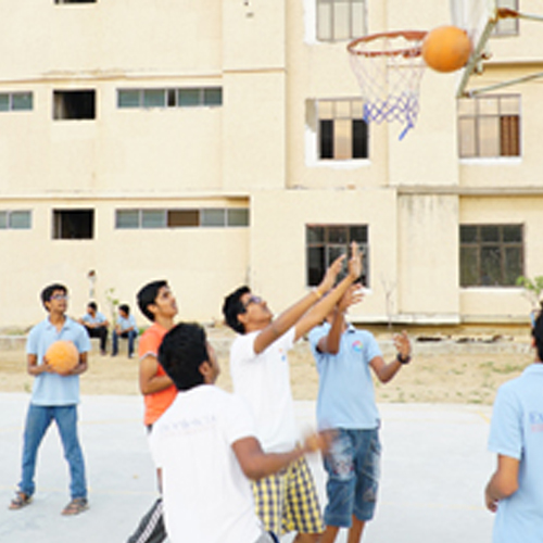 Sports & games